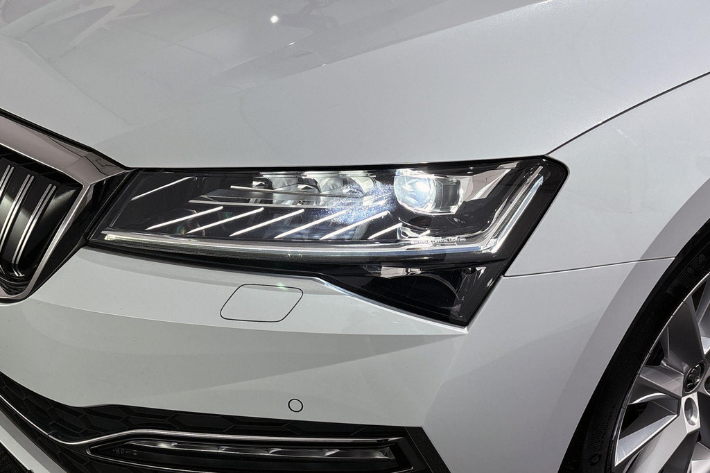 ŠKODA Superb (KBT63S) met abonnement