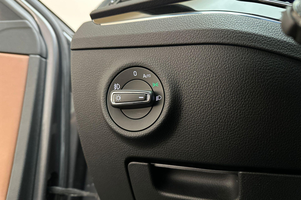 ŠKODA Superb (KBV92D) met abonnement