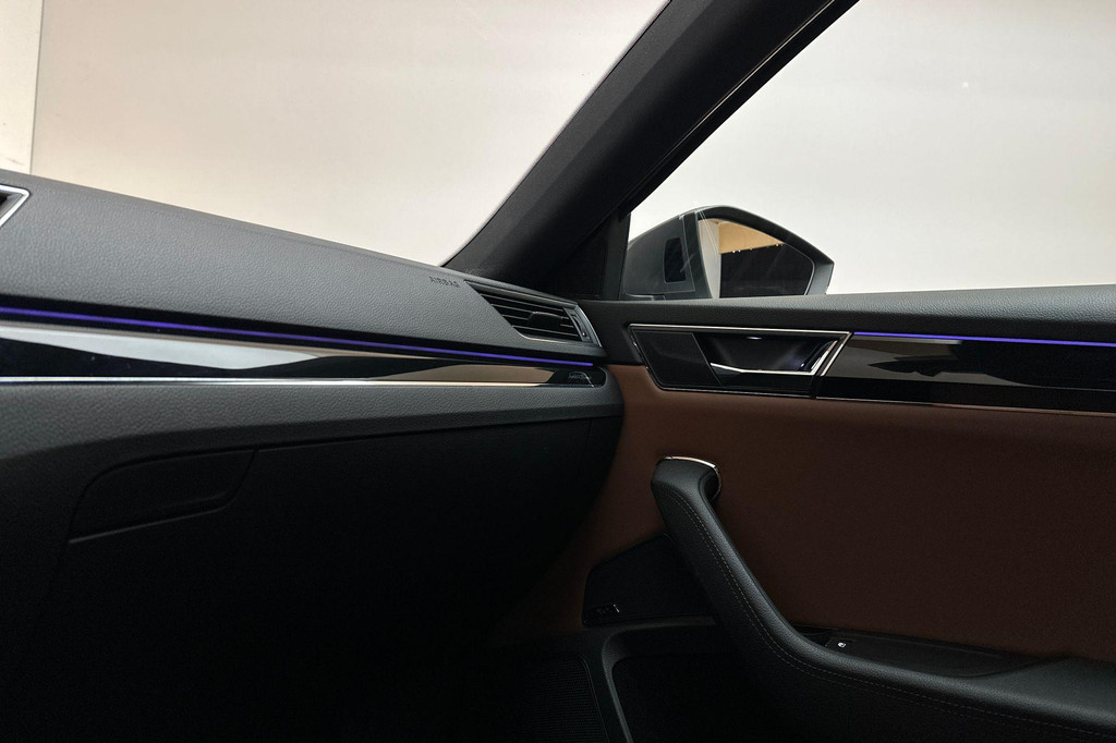 ŠKODA Superb (KBV92D) met abonnement