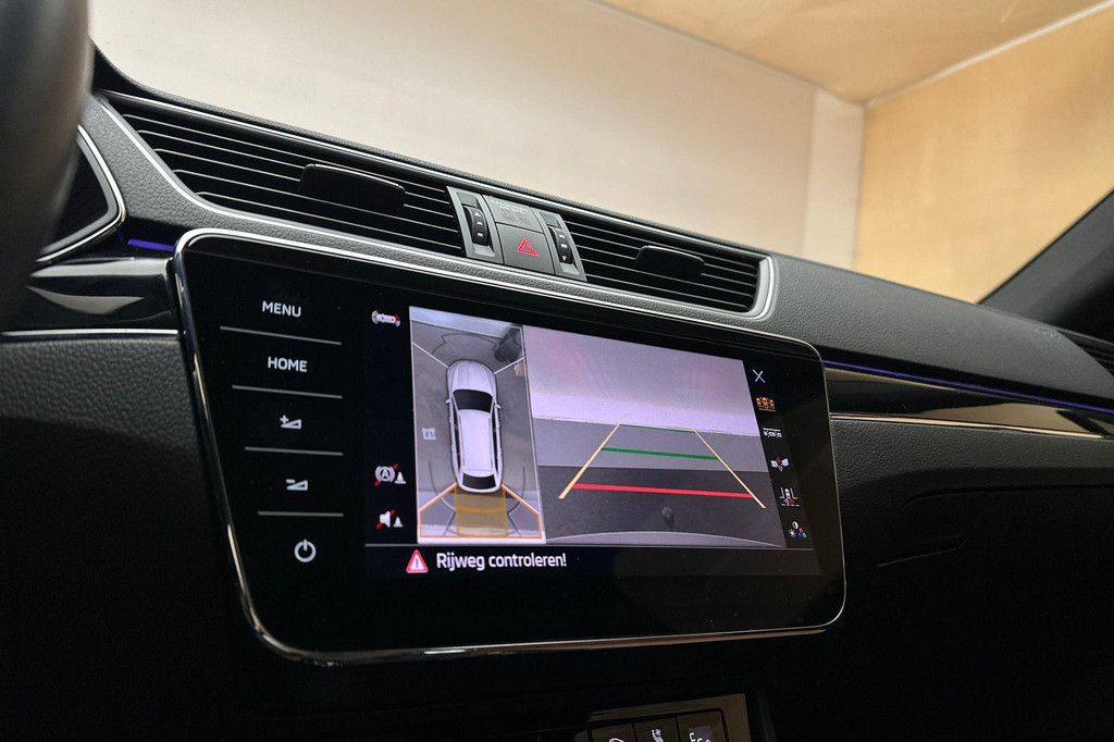 ŠKODA Superb (KBV92D) met abonnement