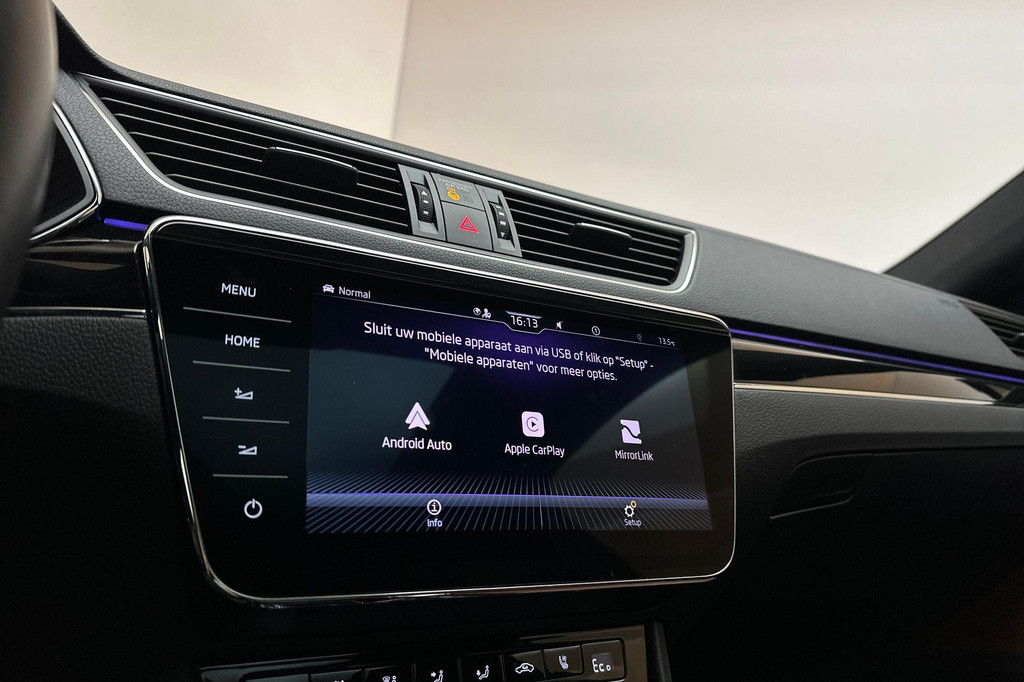 ŠKODA Superb (KBV92D) met abonnement