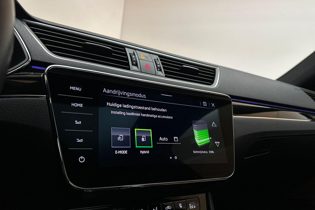 ŠKODA Superb (KBV92D) met abonnement