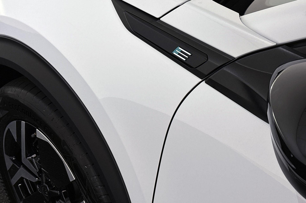 Peugeot e-2008 (HLR70V) met abonnement