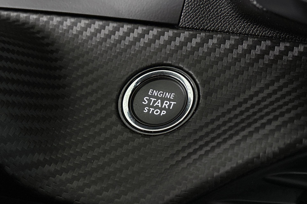 Peugeot e-2008 (HLR70V) met abonnement