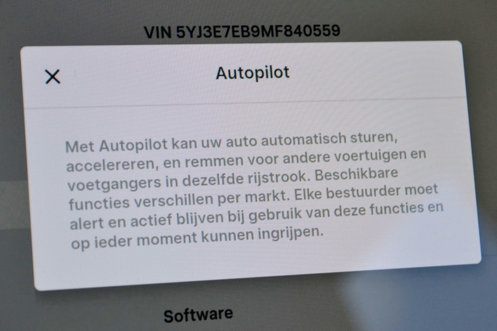 Tesla Model 3 AWD (K267FT) met abonnement