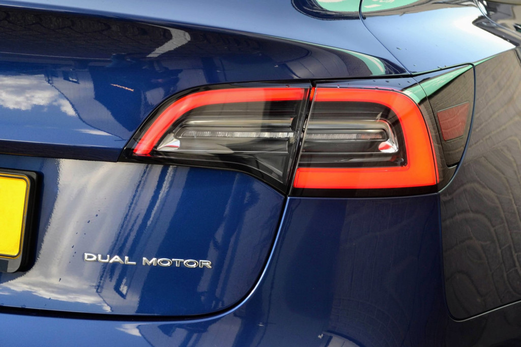 Tesla Model 3 AWD (K267FT) met abonnement