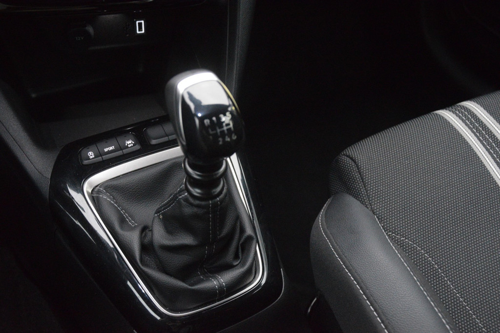 Opel Corsa (KDD66F) met abonnement