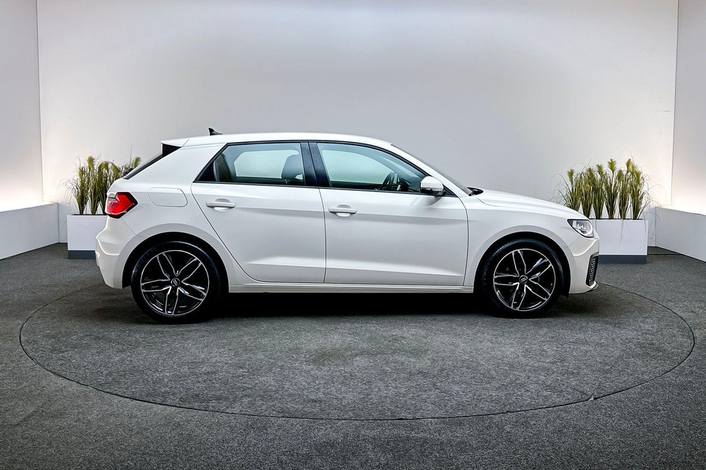 Audi A1 (K083NB) met abonnement