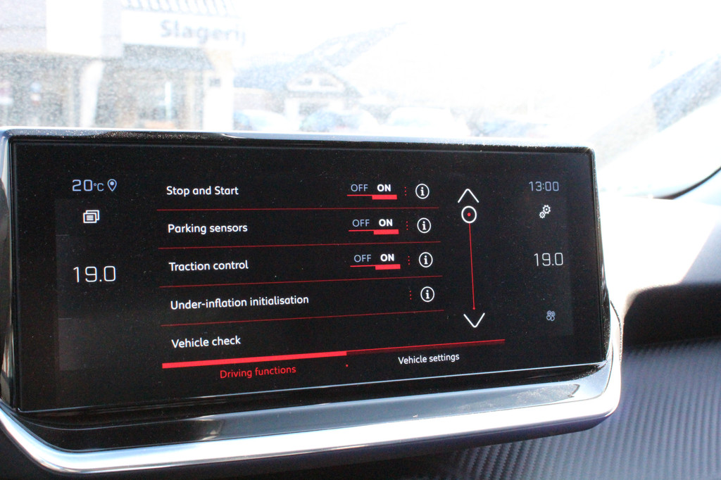 Peugeot 2008 (K417RD) met abonnement