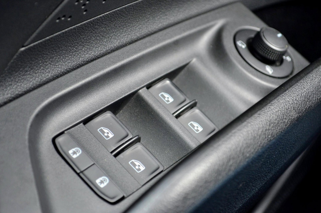 ŠKODA ENYAQ iV (L234NP) met abonnement