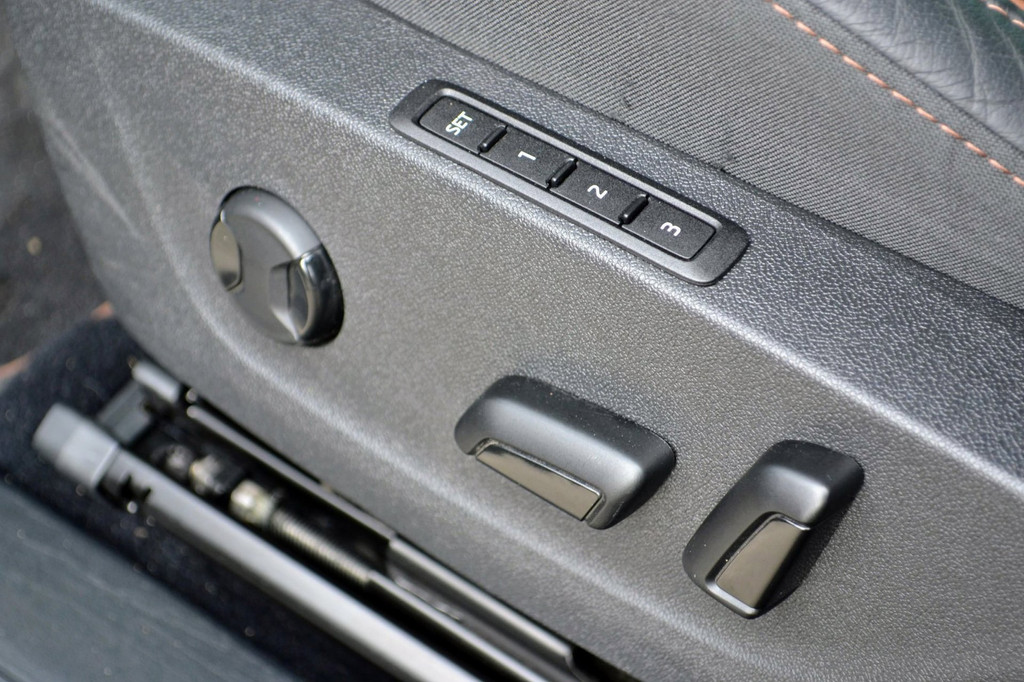 ŠKODA ENYAQ iV (L234NP) met abonnement