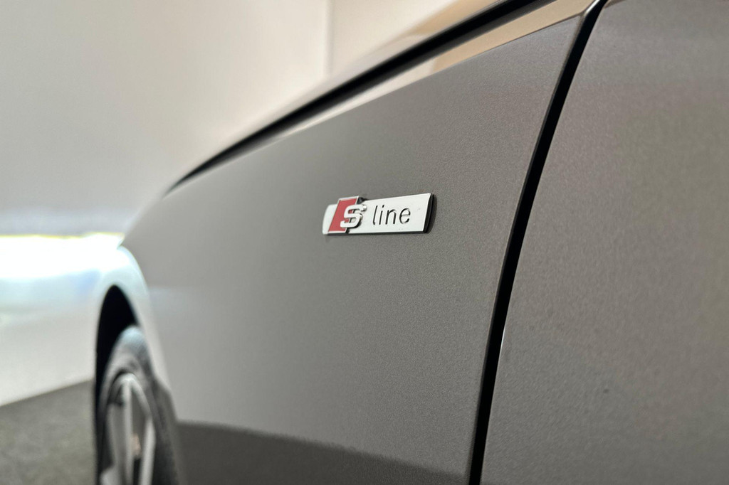 Audi A4 (P094GB) met abonnement