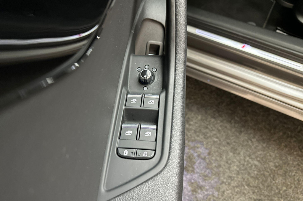 Audi A4 (P094GB) met abonnement