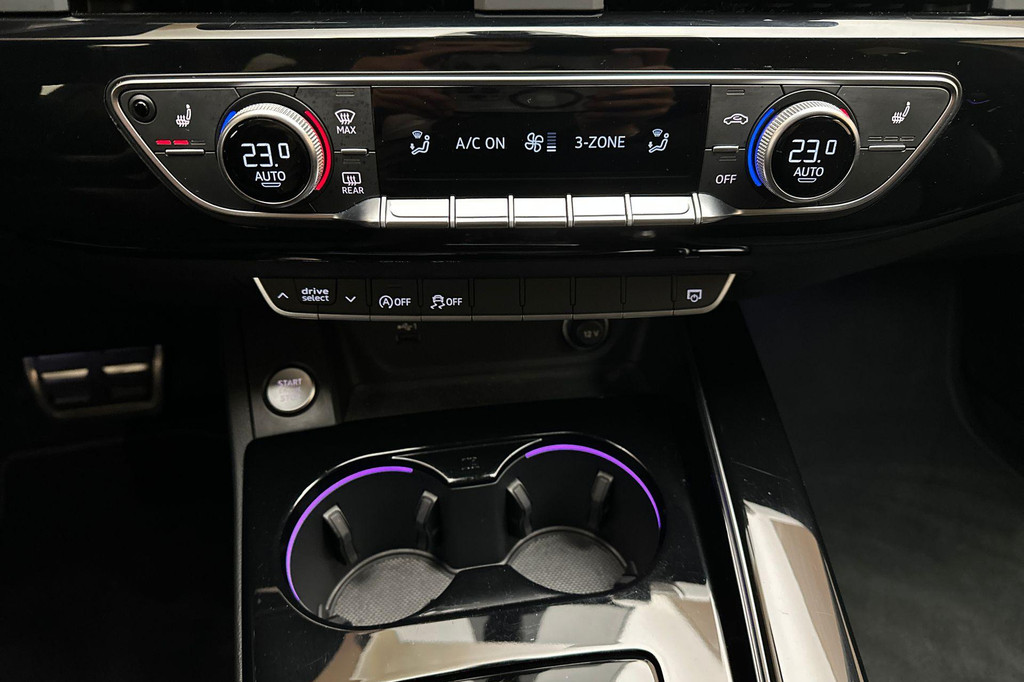 Audi A4 (P094GB) met abonnement