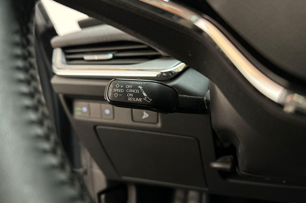 ŠKODA ENYAQ iV (S375JN) met abonnement