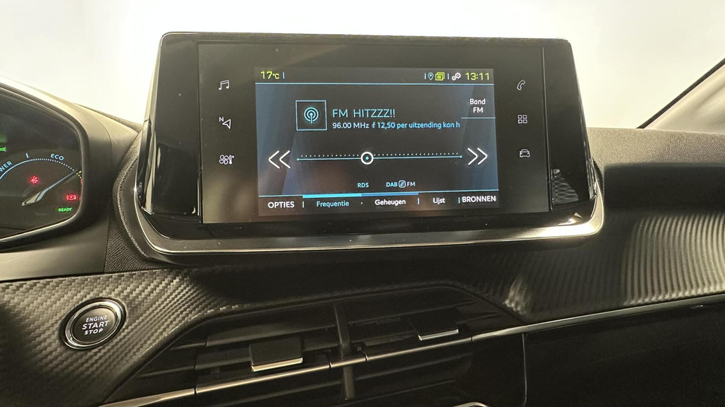 Peugeot e-208 (T829DD) met abonnement