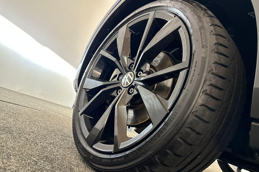 Volkswagen T-Roc (KBN08B) met abonnement