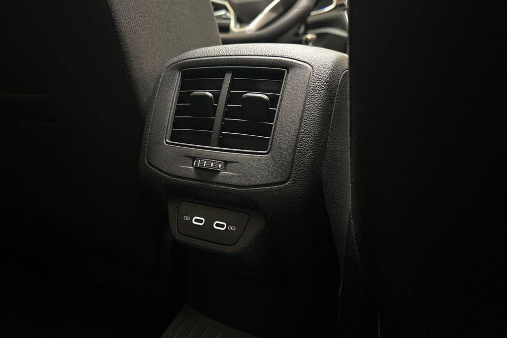 Volkswagen T-Roc (KBN08B) met abonnement