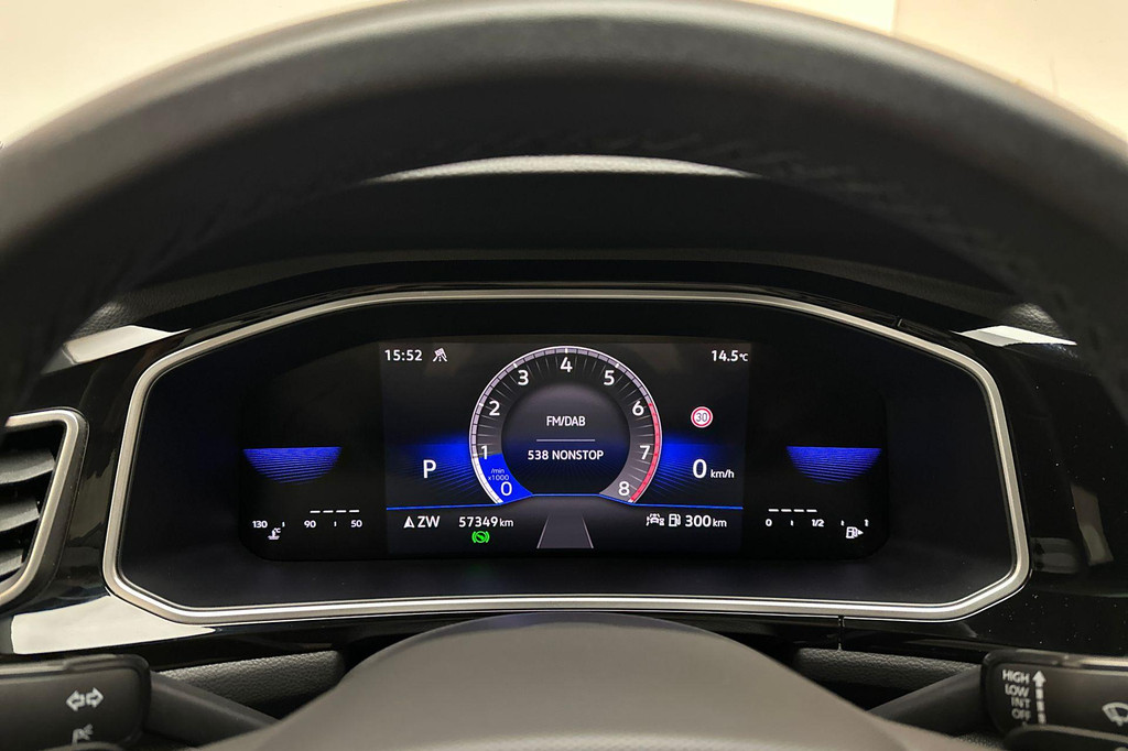 Volkswagen T-Roc (KBN08B) met abonnement