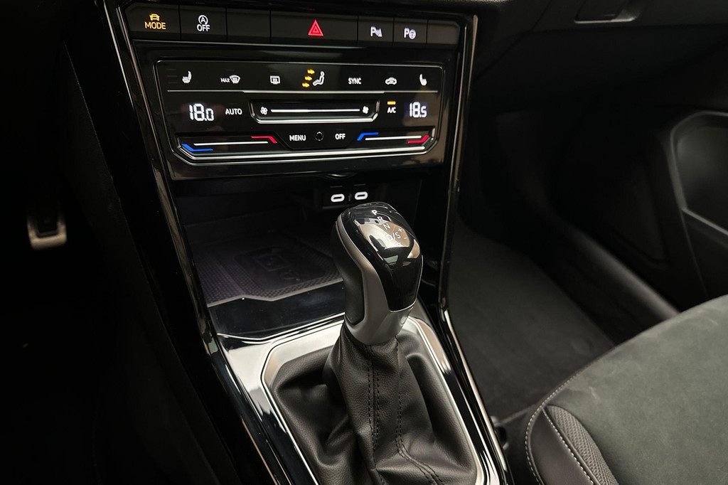 Volkswagen T-Roc (KBN08B) met abonnement