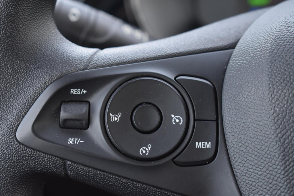 Opel CORSA-E (T142HS) met abonnement