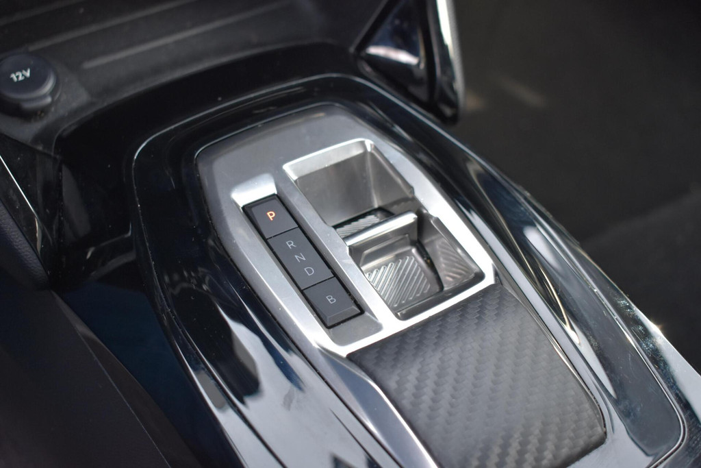 Peugeot e-208 (X078TK) met abonnement