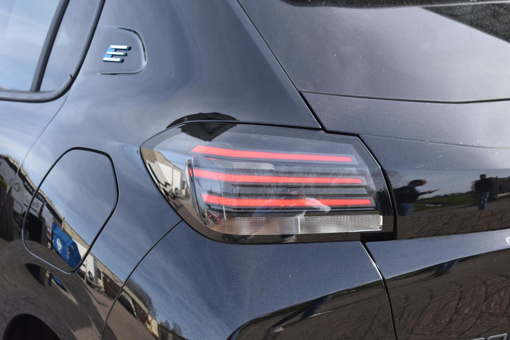 Peugeot e-208 (X078TK) met abonnement