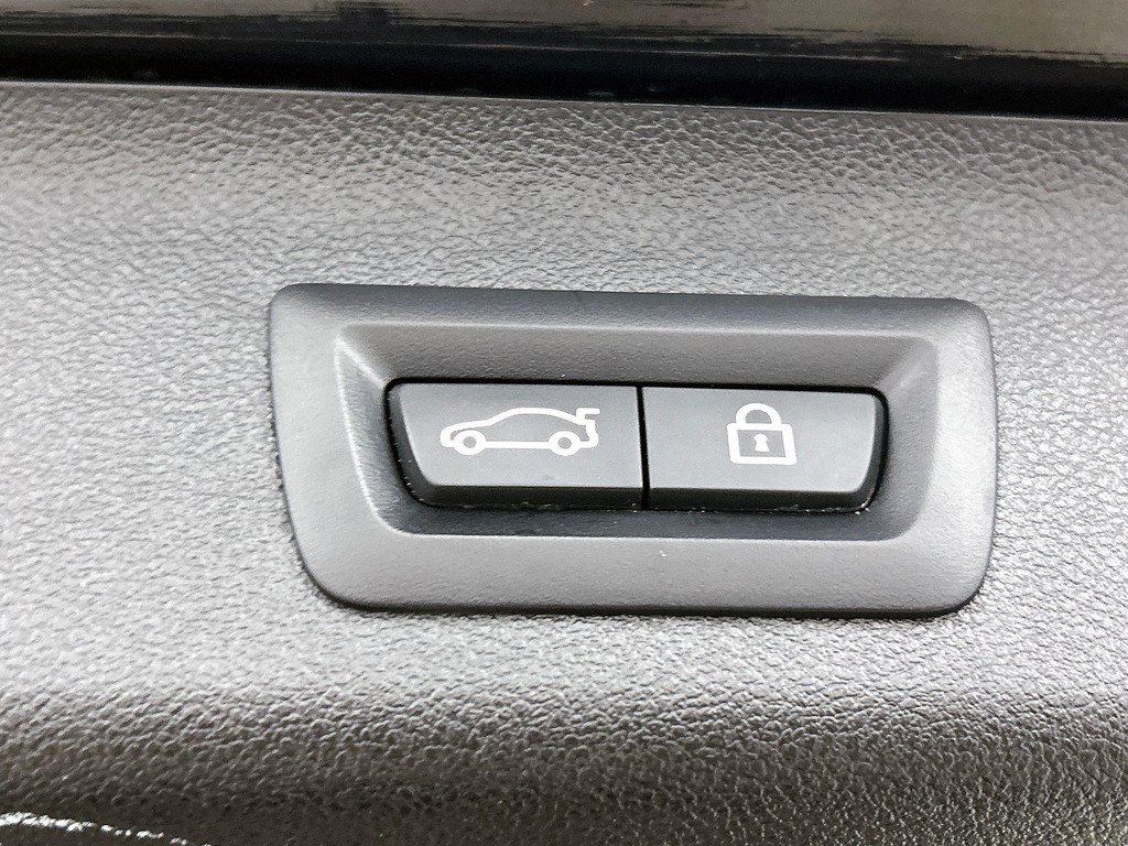 BMW 530e (KBZ97F) met abonnement