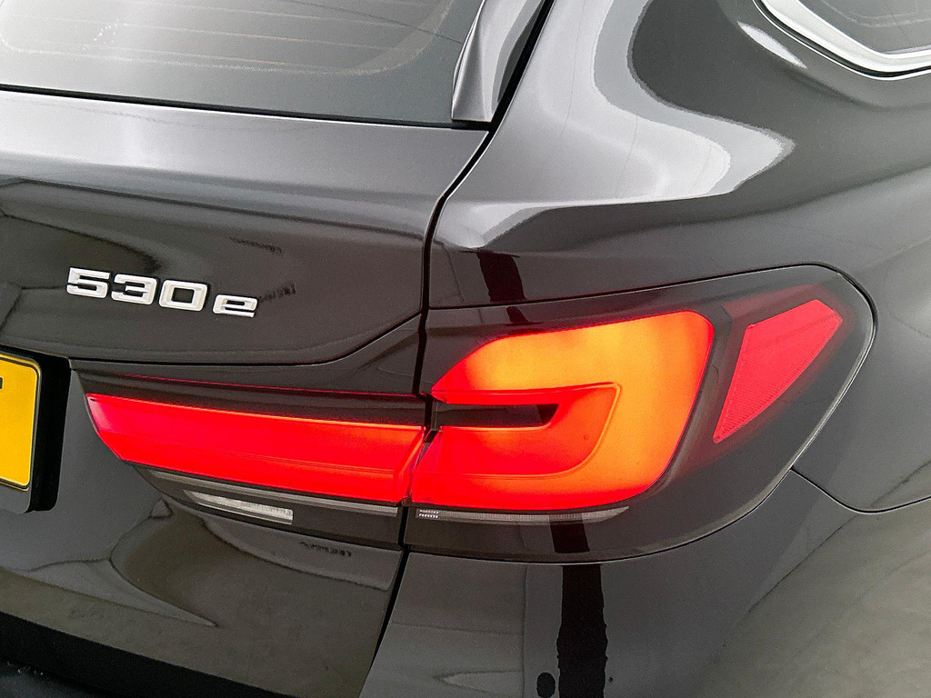 BMW 530e (KBZ97F) met abonnement