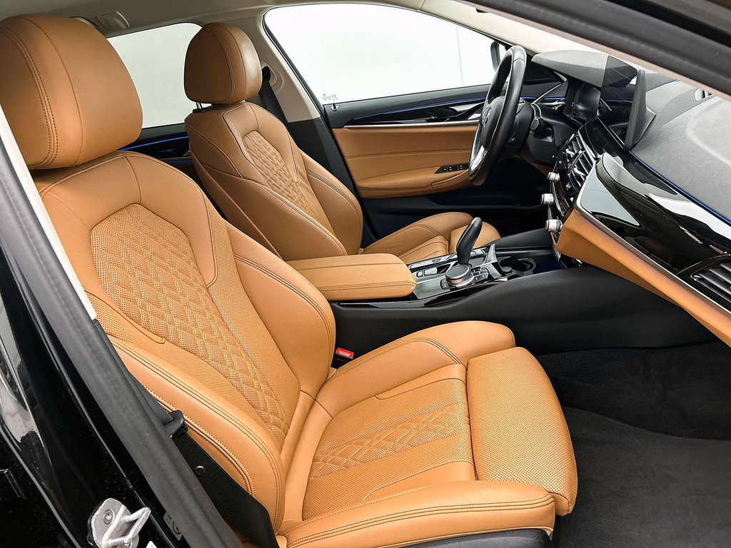 BMW 530e (KBZ97F) met abonnement