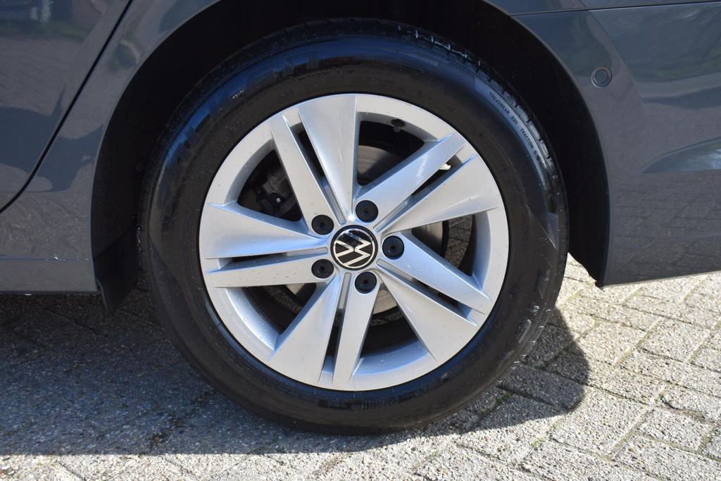 Volkswagen GOLF Variant (N332RZ) met abonnement