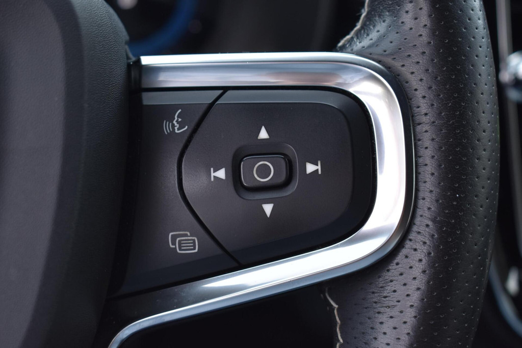 Volvo XC40 (K360FF) met abonnement