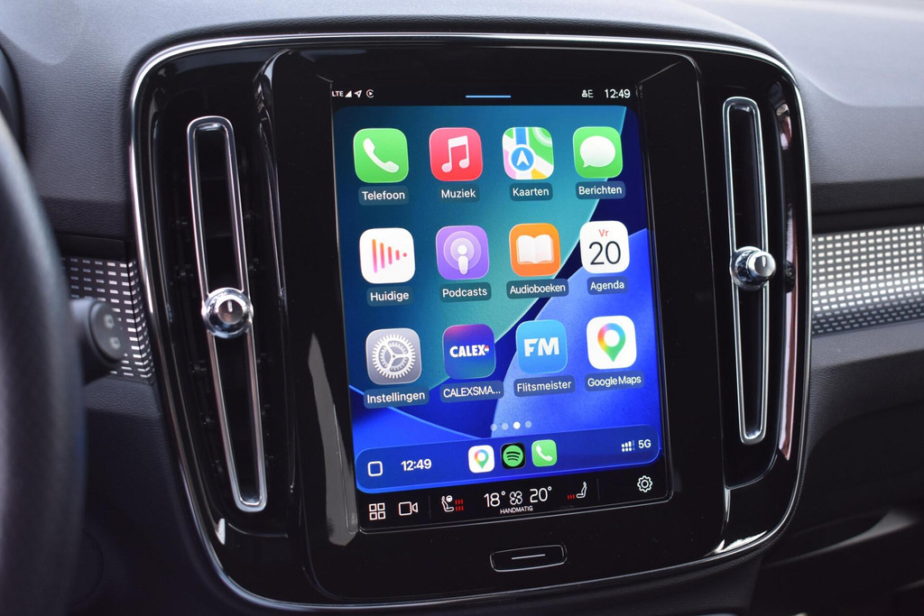 Volvo XC40 (K360FF) met abonnement