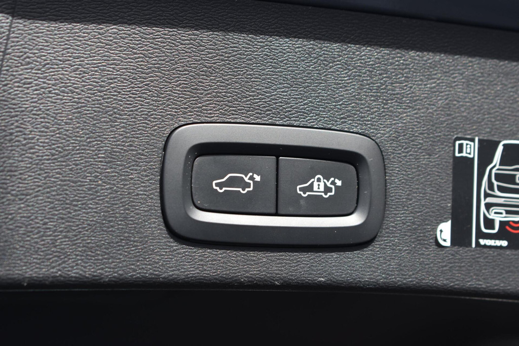 Volvo XC40 (K360FF) met abonnement