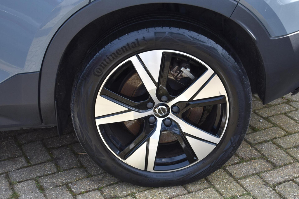 Volvo XC40 (K360FF) met abonnement