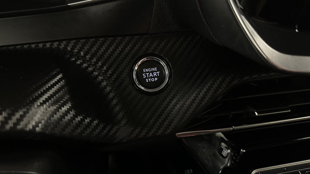 Peugeot e-208 (N277RN) met abonnement