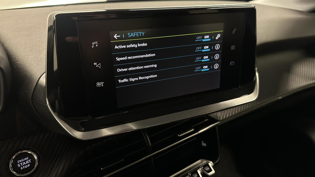 Peugeot e-208 (N277RN) met abonnement