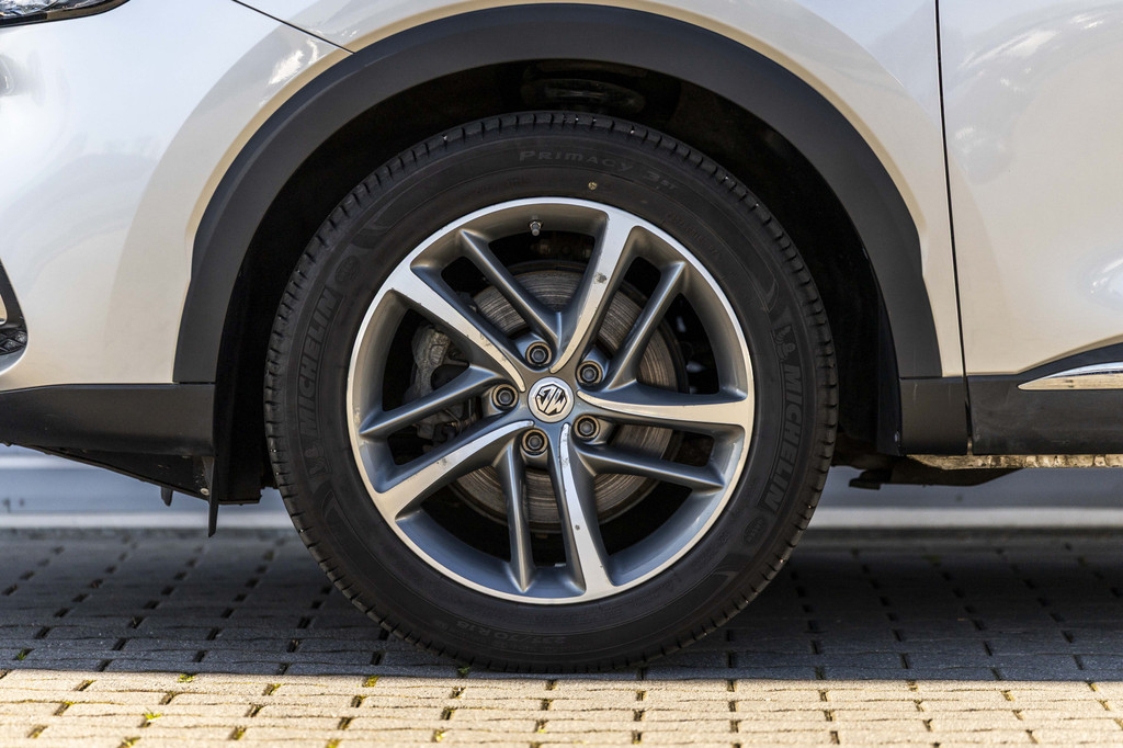 MG EHS (KBB45F) met abonnement