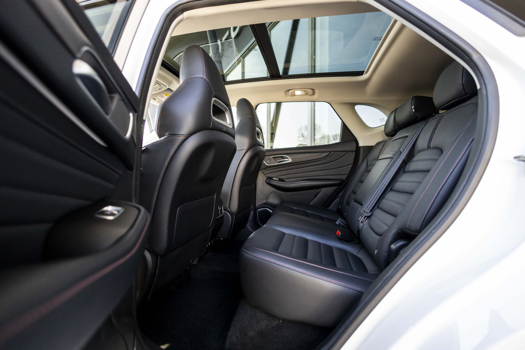 MG EHS (KBX35F) met abonnement