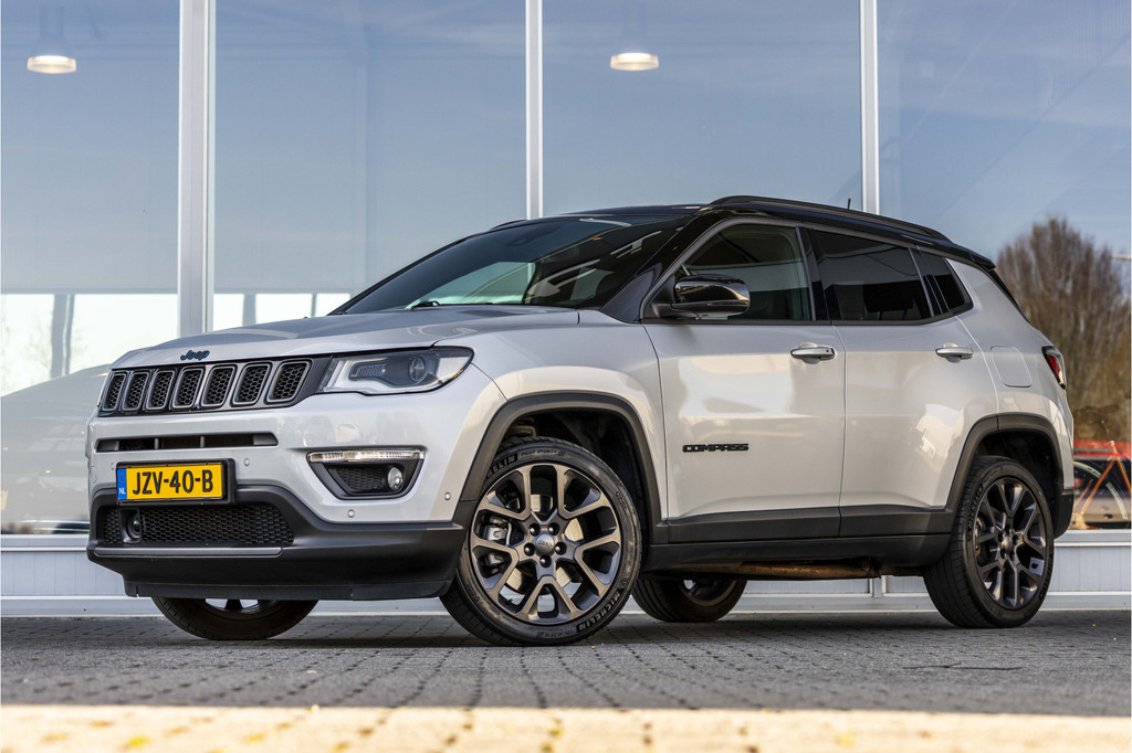 Jeep Compass (JZV40B) met abonnement