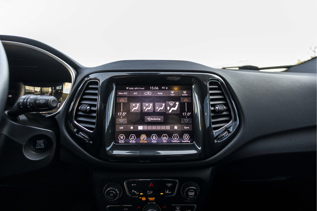 Jeep Compass (JZV40B) met abonnement