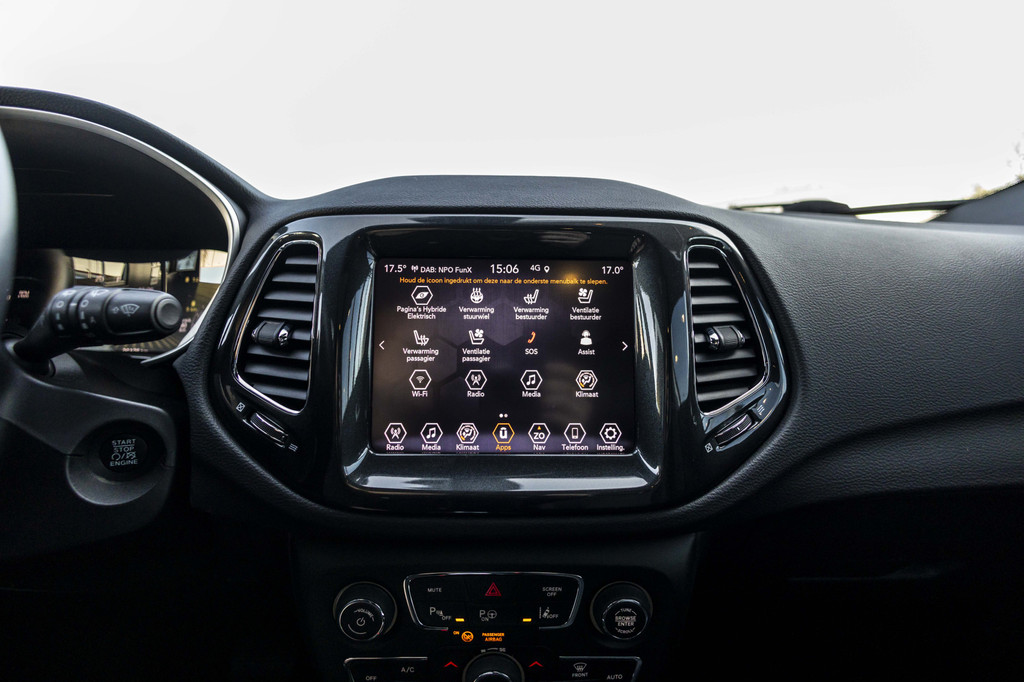 Jeep Compass (JZV40B) met abonnement