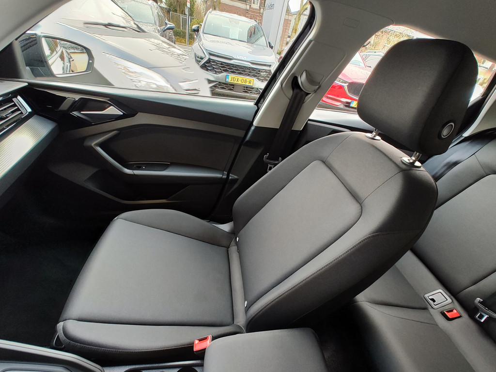 Audi A1 (KBX53X) met abonnement