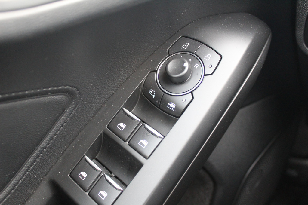 Ford Focus (S365FL) met abonnement