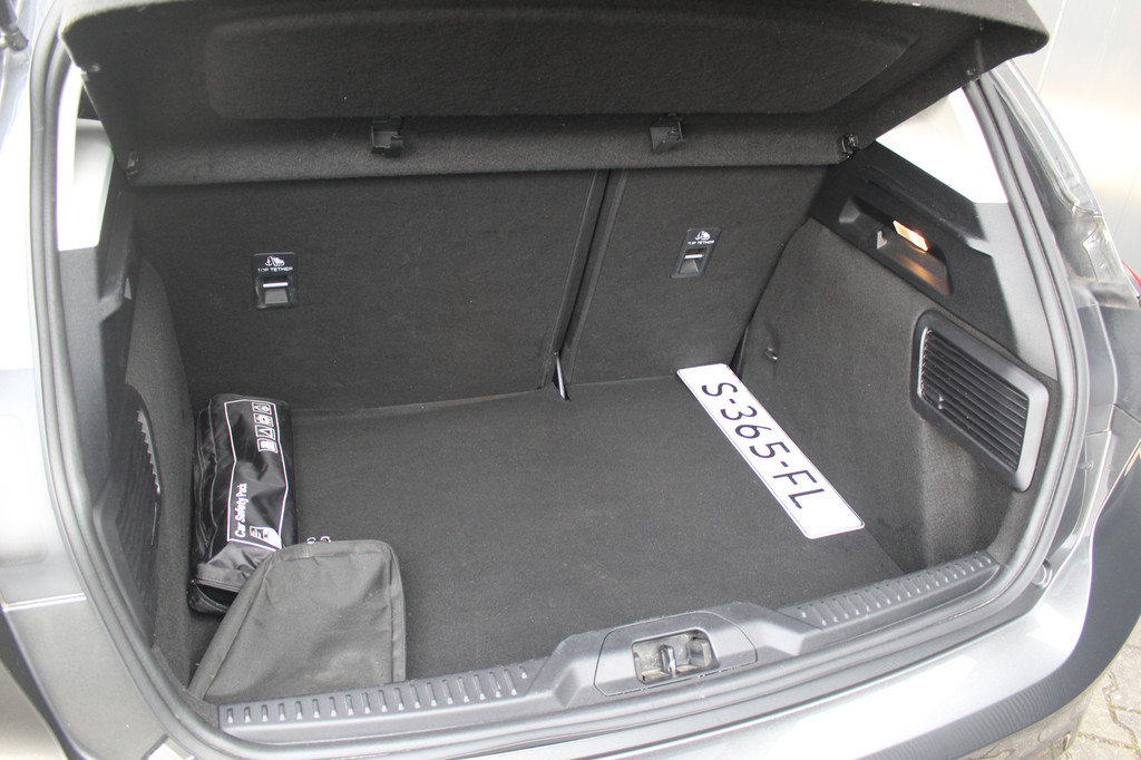 Ford Focus (S365FL) met abonnement