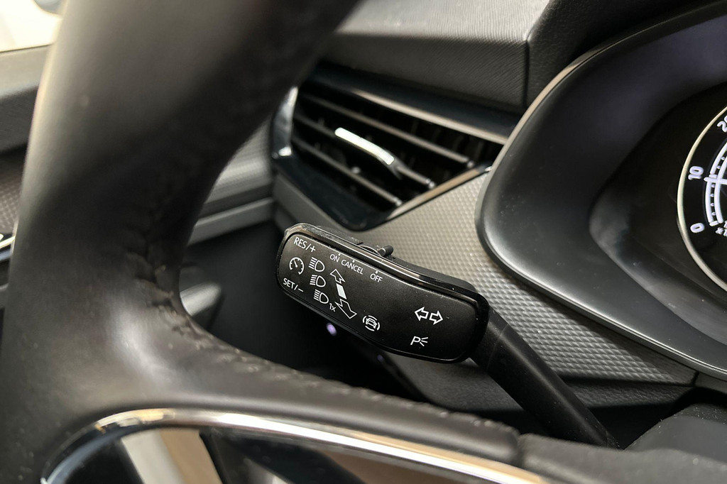 ŠKODA Kamiq (P899FB) met abonnement