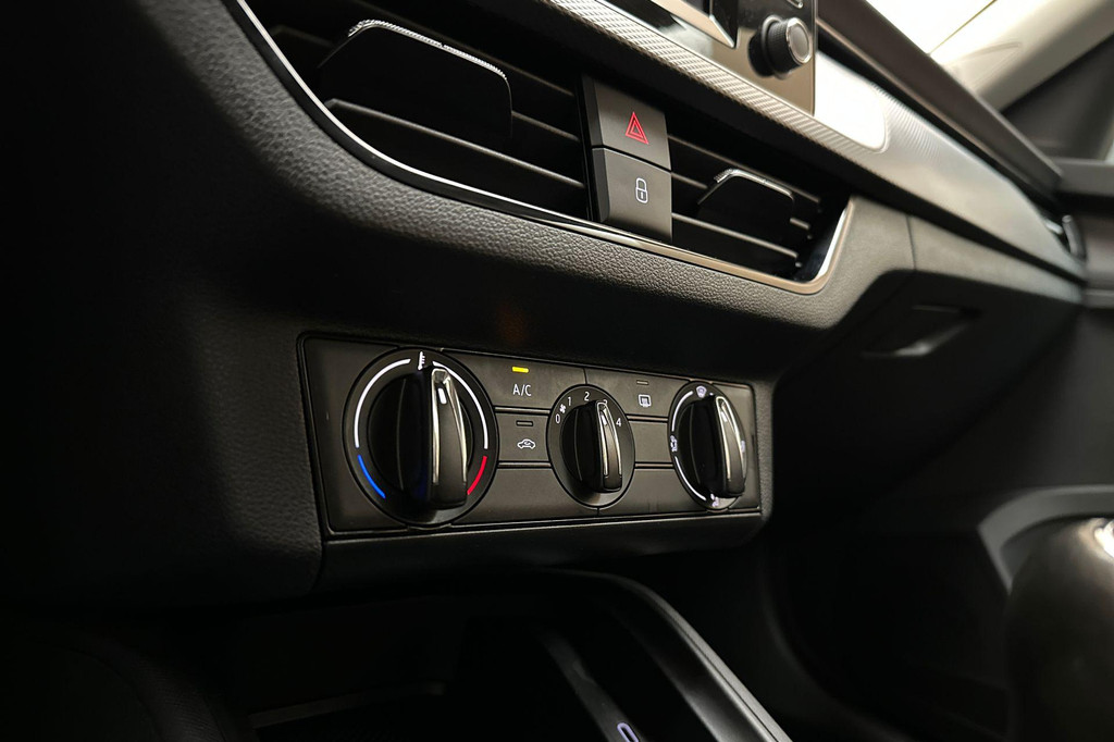 ŠKODA Kamiq (P899FB) met abonnement