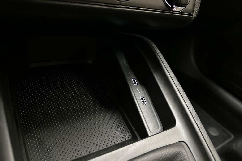 ŠKODA Kamiq (P899FB) met abonnement