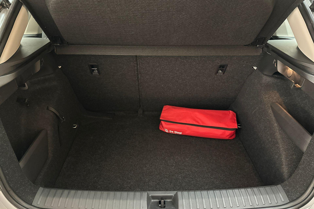 ŠKODA Kamiq (P899FB) met abonnement