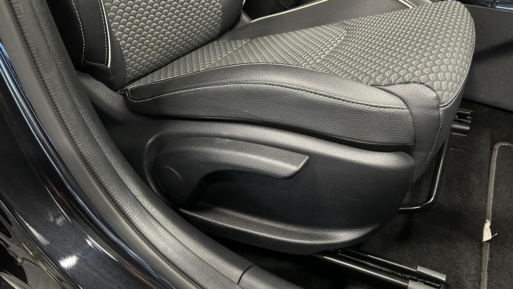 Kia Ceed Sportswagon (GBK75J) met abonnement